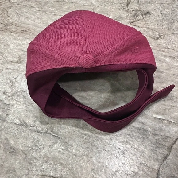 Under Armour Baseball Caps - Set of 4 - Picture 9 of 9